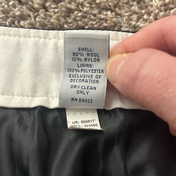 Black GAP above the knee wool mini skirt size 12 - Picture 4 of 10